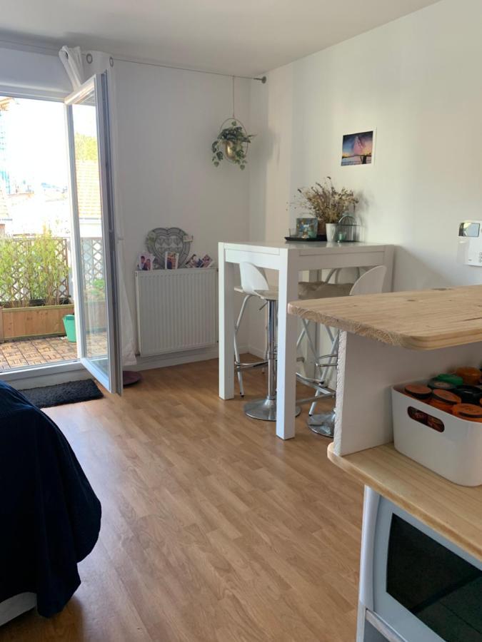 Super Logement Cosy, A Deux Pas Du Tram نانت المظهر الخارجي الصورة